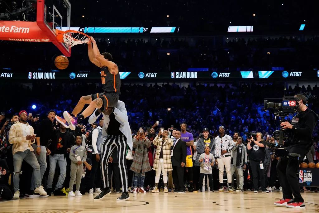 吉尔莫的直 吉尔莫的直