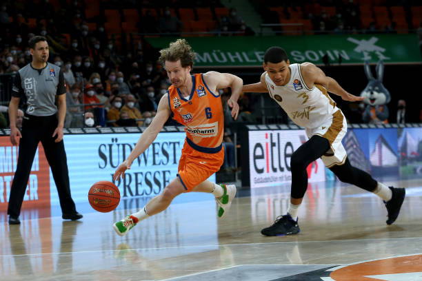 第四节又在 第四节又在